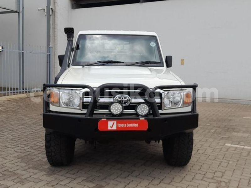 Big with watermark toyota land cruiser matabeleland south beitbridge 26054