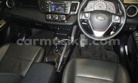 Tenga Tsaru Toyota RAV4 Zvimwe Mota in Beitbridge in Matabeleland South Tenga Tsaru Toyota RAV4 Zvimwe Mota in Beitbridge in Matabeleland South