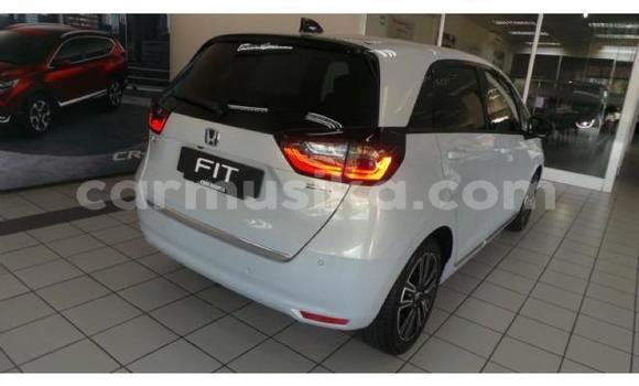 Tenga Tsaru Honda Fit Chena Mota in Beitbridge in Matabeleland South Tenga Tsaru Honda Fit Chena Mota in Beitbridge in Matabeleland South