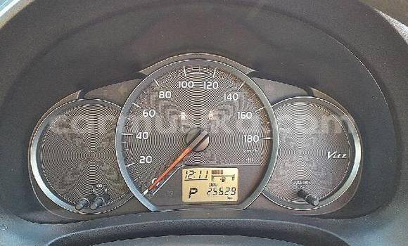 Acheter Occasion Voiture Toyota Vitz Gris à Beitbridge, Matabeleland South Acheter Occasion Voiture Toyota Vitz Gris à Beitbridge, Matabeleland South