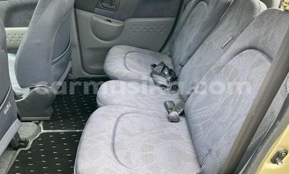 Buy Used Toyota FunCargo Other Car in Beitbridge in Matabeleland South Buy Used Toyota FunCargo Other Car in Beitbridge in Matabeleland South