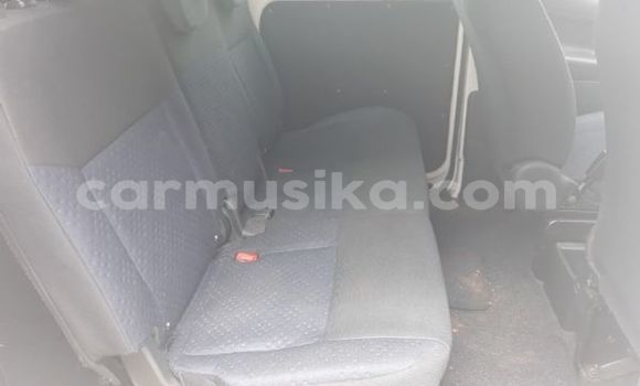 Nunua Ilio tumika Nissan NV200 Nyeupe Gari ndani ya Beitbridge nchini Matabeleland Kusini Nunua Ilio tumika Nissan NV200 Nyeupe Gari ndani ya Beitbridge nchini Matabeleland Kusini