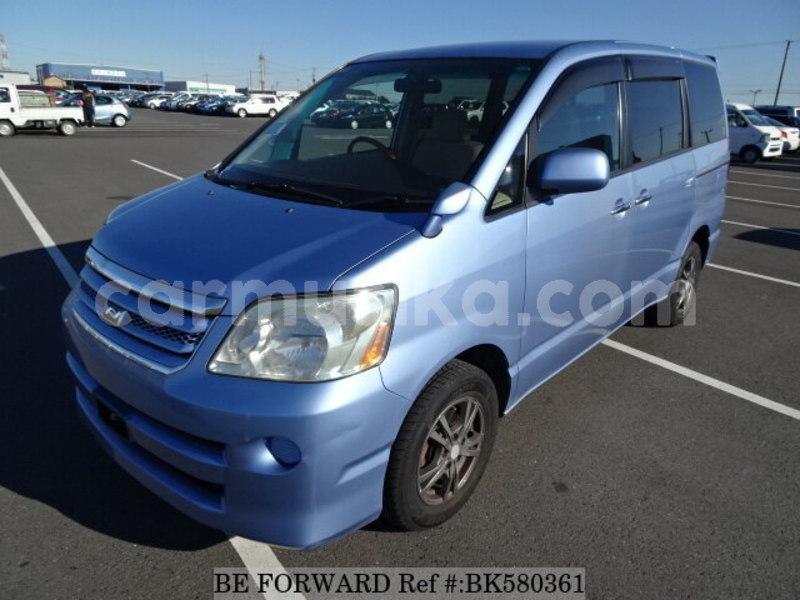 Big with watermark toyota noah matabeleland south beitbridge 26082