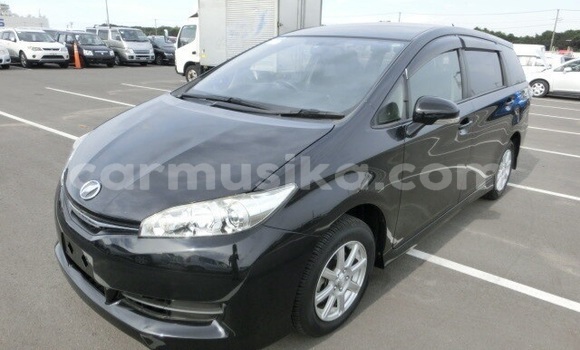 Tenga Tsaru Toyota Wish Nhema Mota in Beitbridge in Matabeleland South Tenga Tsaru Toyota Wish Nhema Mota in Beitbridge in Matabeleland South