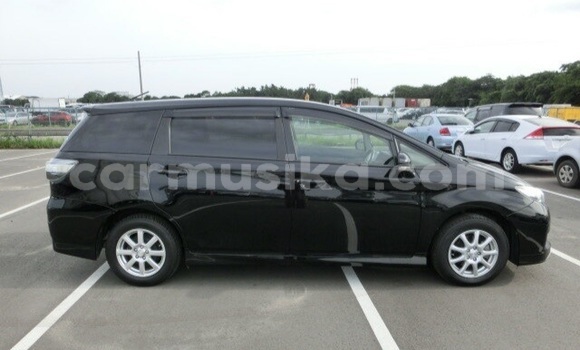 Tenga Tsaru Toyota Wish Nhema Mota in Beitbridge in Matabeleland South Tenga Tsaru Toyota Wish Nhema Mota in Beitbridge in Matabeleland South