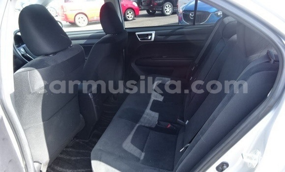 Nunua Ilio tumika Toyota Axio Fedha Gari ndani ya Beitbridge nchini Matabeleland Kusini Nunua Ilio tumika Toyota Axio Fedha Gari ndani ya Beitbridge nchini Matabeleland Kusini