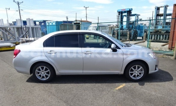 Nunua Ilio tumika Toyota Axio Fedha Gari ndani ya Beitbridge nchini Matabeleland Kusini Nunua Ilio tumika Toyota Axio Fedha Gari ndani ya Beitbridge nchini Matabeleland Kusini