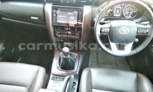 Buy Used Toyota Fortuner Silver Car in Beitbridge in Matabeleland South Buy Used Toyota Fortuner Silver Car in Beitbridge in Matabeleland South