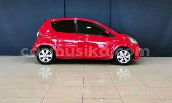 Buy Used Toyota Aygo Red Car in Beitbridge in Matabeleland South Buy Used Toyota Aygo Red Car in Beitbridge in Matabeleland South