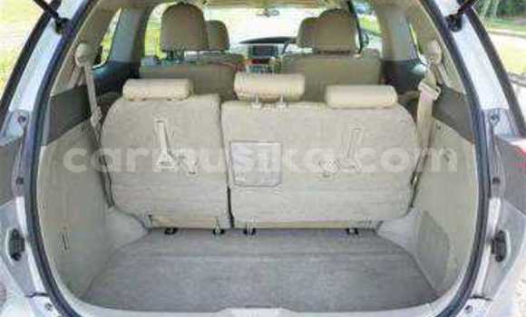 Tenga Tsaru Toyota Estima Chena Mota in Beitbridge in Matabeleland South Tenga Tsaru Toyota Estima Chena Mota in Beitbridge in Matabeleland South