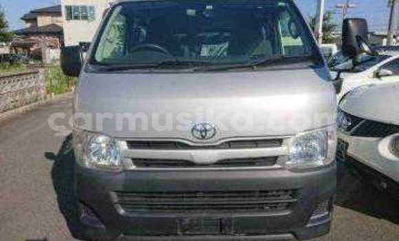 Tenga Tsaru Toyota Hiace Chena Mota in Beitbridge in Matabeleland South Tenga Tsaru Toyota Hiace Chena Mota in Beitbridge in Matabeleland South