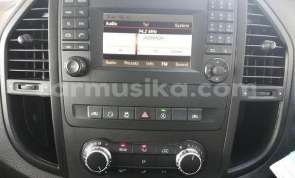 Buy Used Mercedes‒Benz Vito Brown Car in Beitbridge in Matabeleland South Buy Used Mercedes‒Benz Vito Brown Car in Beitbridge in Matabeleland South