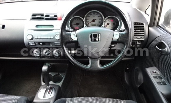 Tenga Tsaru Honda Fit Sirivha Mota in Beitbridge in Matabeleland South Tenga Tsaru Honda Fit Sirivha Mota in Beitbridge in Matabeleland South