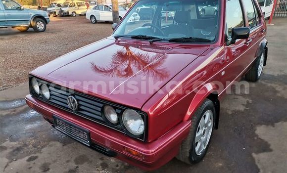 Tenga Tsaru Volkswagen Golf Tsvuku Mota in Beitbridge in Matabeleland South Tenga Tsaru Volkswagen Golf Tsvuku Mota in Beitbridge in Matabeleland South