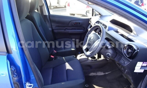 Buy Used Toyota Aqua Blue Car in Beitbridge in Matabeleland South Buy Used Toyota Aqua Blue Car in Beitbridge in Matabeleland South