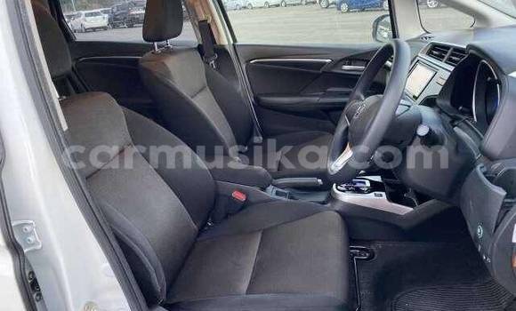 Tenga Tsaru Honda Fit Chena Mota in Beitbridge in Matabeleland South Tenga Tsaru Honda Fit Chena Mota in Beitbridge in Matabeleland South