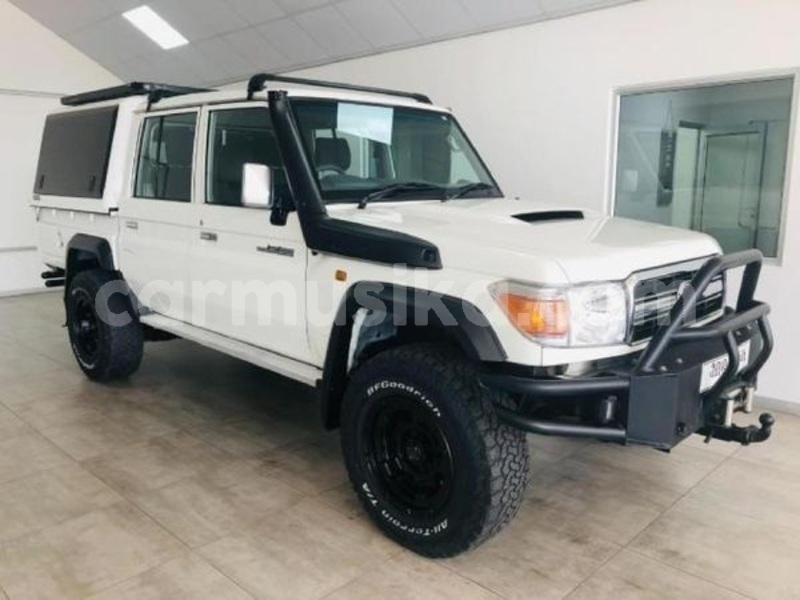 Big with watermark toyota land cruiser matabeleland south beitbridge 26107