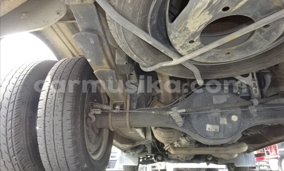 Acheter Occasion Voiture Mazda Bongo Blanc à Beitbridge, Matabeleland South Acheter Occasion Voiture Mazda Bongo Blanc à Beitbridge, Matabeleland South