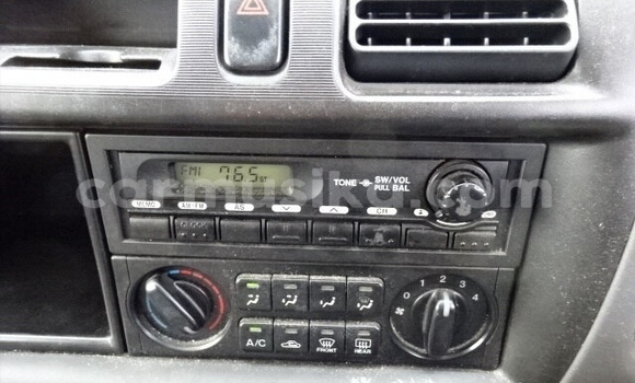 Acheter Occasion Voiture Mazda Bongo Blanc à Beitbridge, Matabeleland South Acheter Occasion Voiture Mazda Bongo Blanc à Beitbridge, Matabeleland South