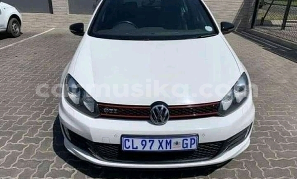 Buy Used Volkswagen Golf GTI White Car in Beitbridge in Matabeleland South Buy Used Volkswagen Golf GTI White Car in Beitbridge in Matabeleland South