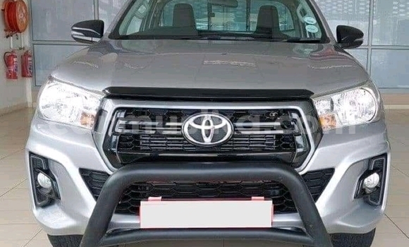 Buy Used Toyota Hilux Silver Car in Beitbridge in Matabeleland South Buy Used Toyota Hilux Silver Car in Beitbridge in Matabeleland South