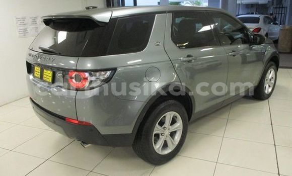 Acheter Occasion Voiture Land Rover Discovery Sport Gris à Beitbridge, Matabeleland South Acheter Occasion Voiture Land Rover Discovery Sport Gris à Beitbridge, Matabeleland South