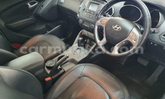 Buy Used Hyundai ix35 White Car in Beitbridge in Matabeleland South Buy Used Hyundai ix35 White Car in Beitbridge in Matabeleland South