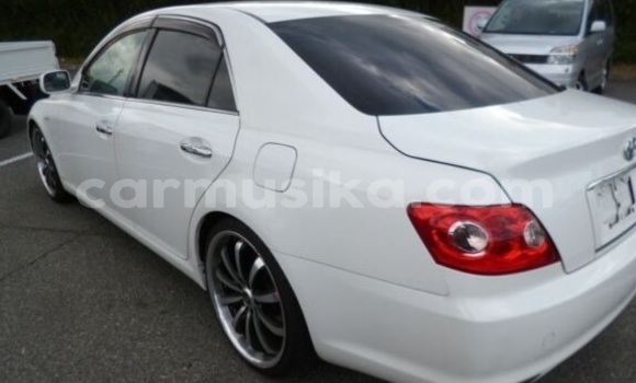 Tenga Tsaru Toyota Mark X Chena Mota in Beitbridge in Matabeleland South Tenga Tsaru Toyota Mark X Chena Mota in Beitbridge in Matabeleland South