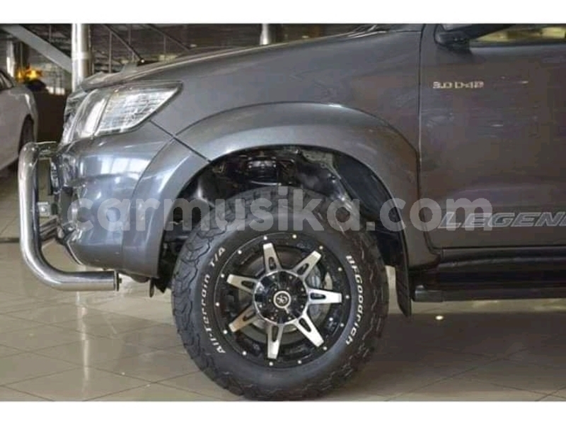 Big with watermark toyota hilux matabeleland south beitbridge 26131