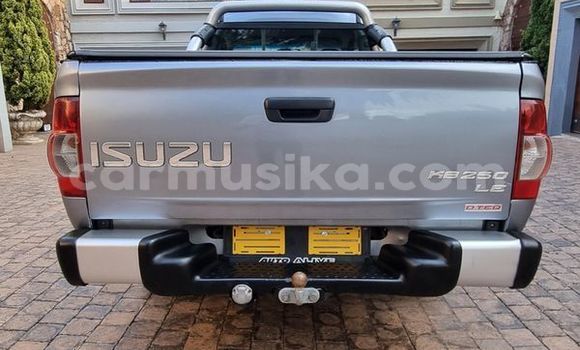 Acheter Occasion Voiture Isuzu KB Autre à Beitbridge, Matabeleland South Acheter Occasion Voiture Isuzu KB Autre à Beitbridge, Matabeleland South