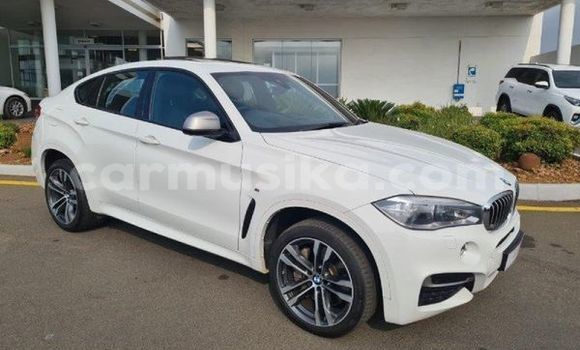 Acheter Occasion Voiture BMW X6 Blanc à Beitbridge, Matabeleland South Acheter Occasion Voiture BMW X6 Blanc à Beitbridge, Matabeleland South