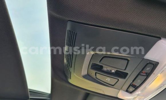 Acheter Occasion Voiture BMW X6 Blanc à Beitbridge, Matabeleland South Acheter Occasion Voiture BMW X6 Blanc à Beitbridge, Matabeleland South