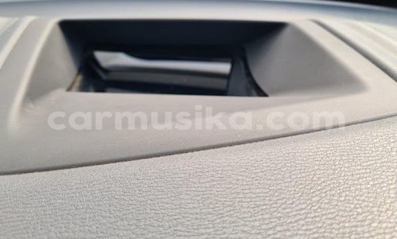 Acheter Occasion Voiture BMW X6 Blanc à Beitbridge, Matabeleland South Acheter Occasion Voiture BMW X6 Blanc à Beitbridge, Matabeleland South