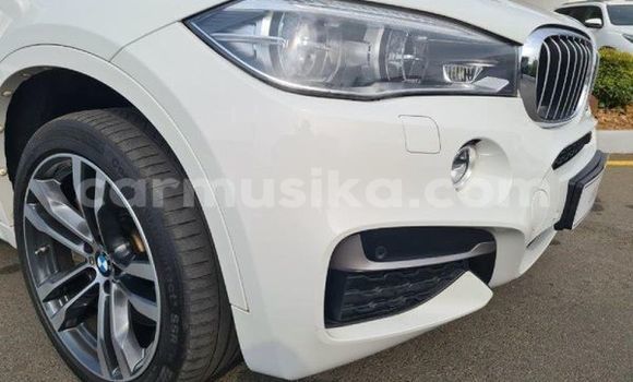 Acheter Occasion Voiture BMW X6 Blanc à Beitbridge, Matabeleland South Acheter Occasion Voiture BMW X6 Blanc à Beitbridge, Matabeleland South