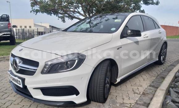 Tenga Tsaru Mercedes‒Benz A-klasse Chena Mota in Beitbridge in Matabeleland South