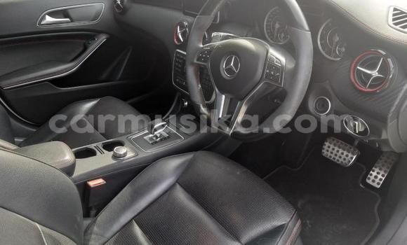 Acheter Occasion Voiture Mercedes‒Benz A-klasse Blanc à Beitbridge, Matabeleland South Acheter Occasion Voiture Mercedes‒Benz A-klasse Blanc à Beitbridge, Matabeleland South