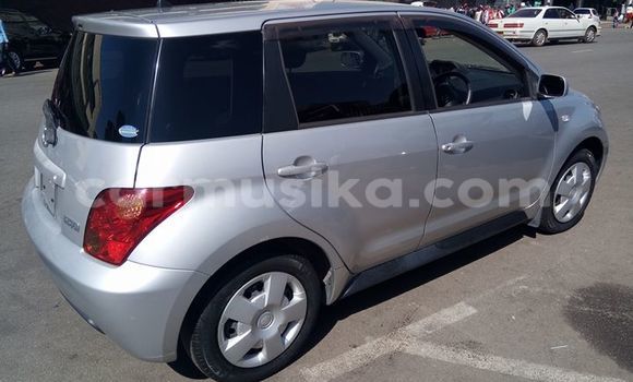 Acheter Occasion Voiture Toyota IST Gris à Alexandra Park, Harare Acheter Occasion Voiture Toyota IST Gris à Alexandra Park, Harare