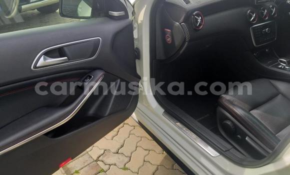 Acheter Occasion Voiture Mercedes‒Benz A-klasse Blanc à Beitbridge, Matabeleland South Acheter Occasion Voiture Mercedes‒Benz A-klasse Blanc à Beitbridge, Matabeleland South