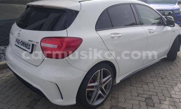 Acheter Occasion Voiture Mercedes‒Benz A-klasse Blanc à Beitbridge, Matabeleland South Acheter Occasion Voiture Mercedes‒Benz A-klasse Blanc à Beitbridge, Matabeleland South