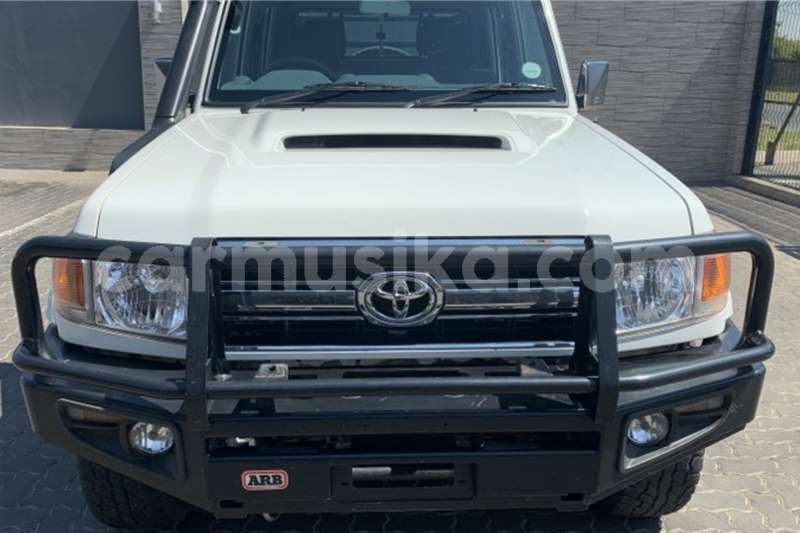 Big with watermark toyota land cruiser matabeleland south beitbridge 26141