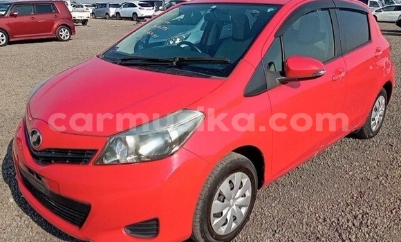 Nunua Ilio tumika Toyota Vitz Nyekundu Gari ndani ya Beitbridge nchini Matabeleland Kusini Nunua Ilio tumika Toyota Vitz Nyekundu Gari ndani ya Beitbridge nchini Matabeleland Kusini