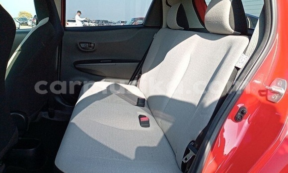 Nunua Ilio tumika Toyota Vitz Nyekundu Gari ndani ya Beitbridge nchini Matabeleland Kusini Nunua Ilio tumika Toyota Vitz Nyekundu Gari ndani ya Beitbridge nchini Matabeleland Kusini