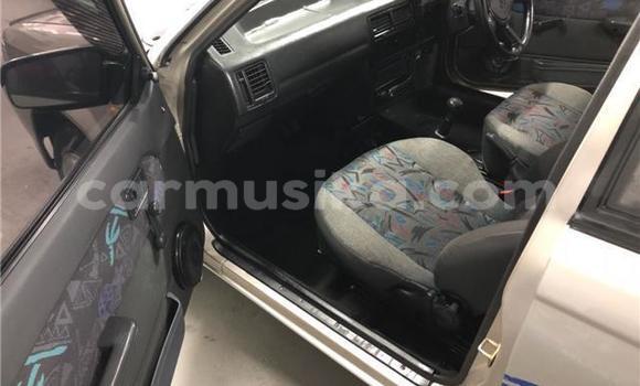 Acheter Occasion Voiture Mazda 5 Autre à Beitbridge, Matabeleland South Acheter Occasion Voiture Mazda 5 Autre à Beitbridge, Matabeleland South