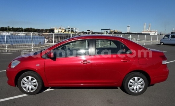 Nunua Ilio tumika Toyota Belta Nyekundu Gari ndani ya Beitbridge nchini Matabeleland Kusini Nunua Ilio tumika Toyota Belta Nyekundu Gari ndani ya Beitbridge nchini Matabeleland Kusini