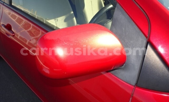 Nunua Ilio tumika Toyota Belta Nyekundu Gari ndani ya Beitbridge nchini Matabeleland Kusini Nunua Ilio tumika Toyota Belta Nyekundu Gari ndani ya Beitbridge nchini Matabeleland Kusini