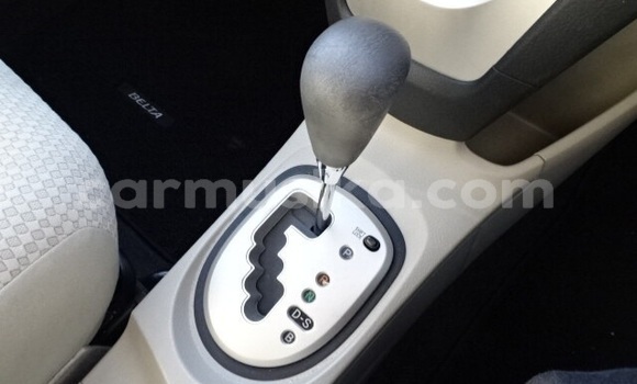 Nunua Ilio tumika Toyota Belta Nyekundu Gari ndani ya Beitbridge nchini Matabeleland Kusini Nunua Ilio tumika Toyota Belta Nyekundu Gari ndani ya Beitbridge nchini Matabeleland Kusini