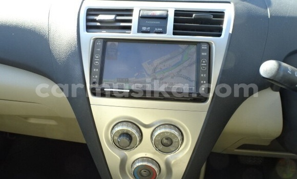 Nunua Ilio tumika Toyota Belta Nyekundu Gari ndani ya Beitbridge nchini Matabeleland Kusini Nunua Ilio tumika Toyota Belta Nyekundu Gari ndani ya Beitbridge nchini Matabeleland Kusini