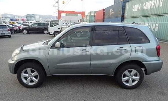 Acheter Occasion Voiture Toyota RAV4 Gris à Beitbridge, Matabeleland South Acheter Occasion Voiture Toyota RAV4 Gris à Beitbridge, Matabeleland South