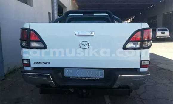 Tenga Tsaru Mazda BT-50 Chena Mota in Beitbridge in Matabeleland South Tenga Tsaru Mazda BT-50 Chena Mota in Beitbridge in Matabeleland South