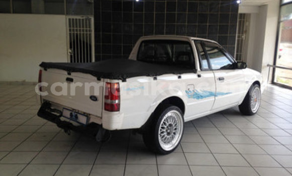 Tenga Tsaru Ford Pickup Chena Mota in Beitbridge in Matabeleland South Tenga Tsaru Ford Pickup Chena Mota in Beitbridge in Matabeleland South